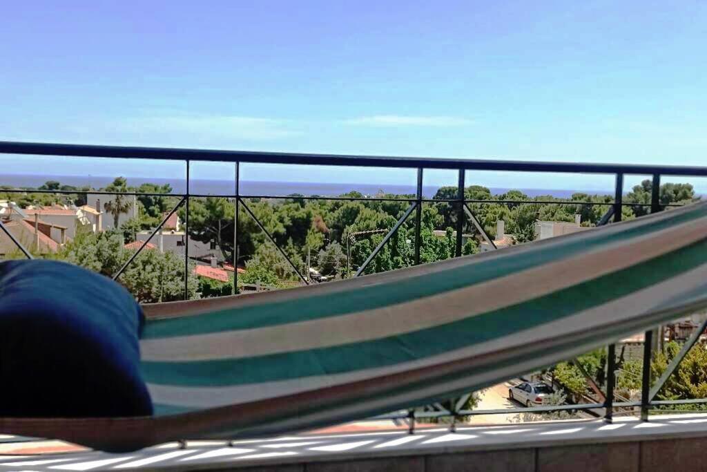 Artemis Penthouse 10 Minute From National Airport Villa Exterior photo