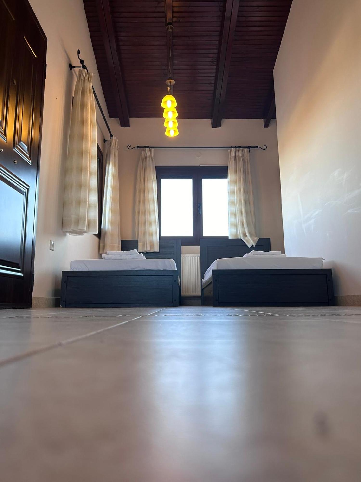 Artemis Penthouse 10 Minute From National Airport Villa Exterior photo
